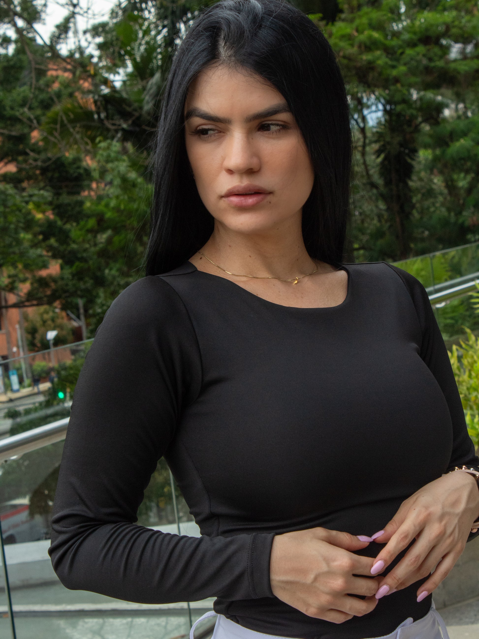 Body Manga Larga Sin Cuello